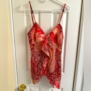 A byer y2k pink brown and white patterned ruffled flowy tank top